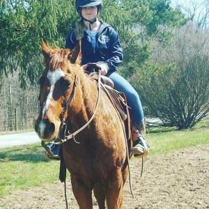 Meet your Posher, Lisa